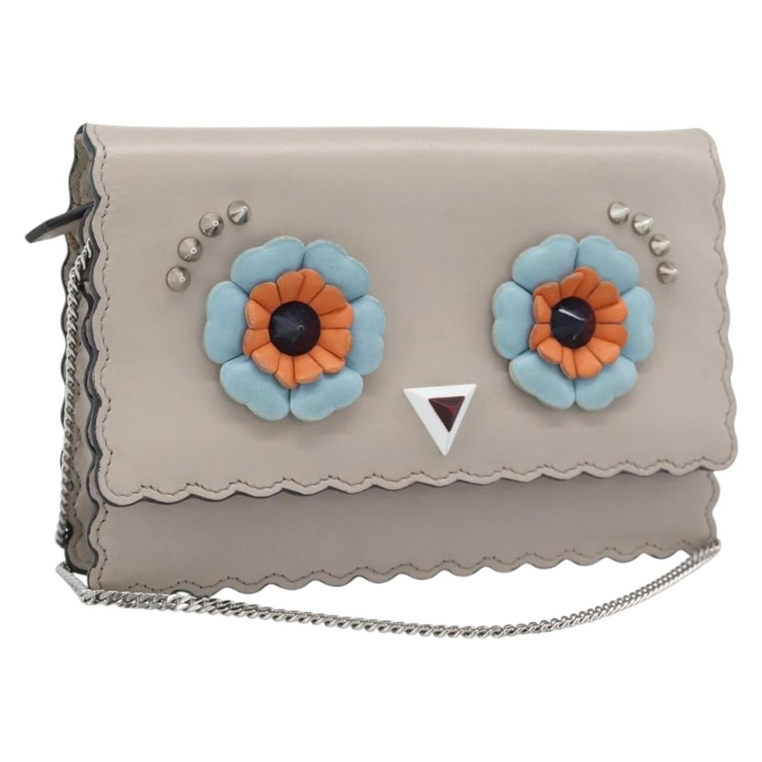 Fendi 8M0346 pink leather chain strap shoulder bag wallet: Fendi 8M0346 pink leather chain strap shoulder bag wallet Authentic FENDI chain shoulder wallet in pink leather with silver-tone accents. This women's shoulder bag is made in Italy and features a comp
