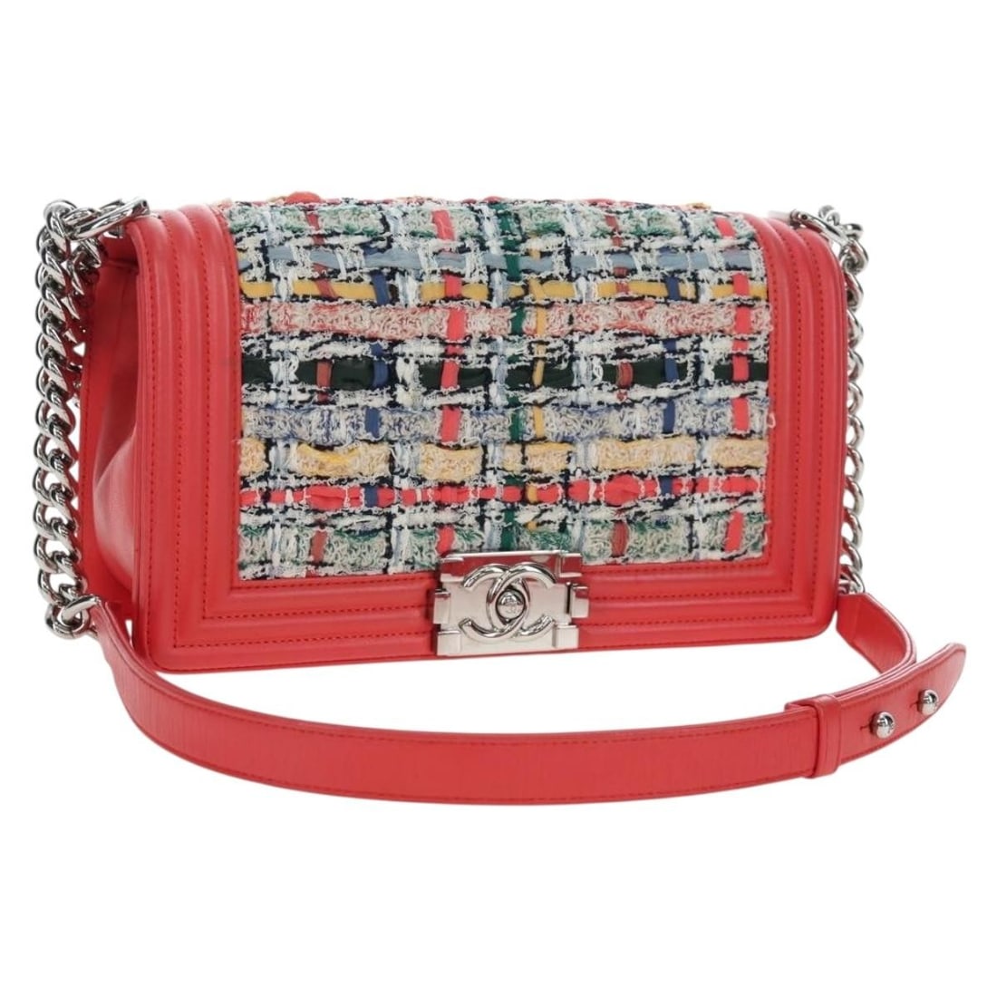 CHANEL Boy Chanel 25 Pink Leather Chain Shoulder Bag: CHANEL Boy Chanel 25 Pink Leather Chain Shoulder Bag Authentic CHANEL Boy Chanel 25 chain shoulder bag in pink and silver leather. Made in France, this women's shoulder bag includes only the item show