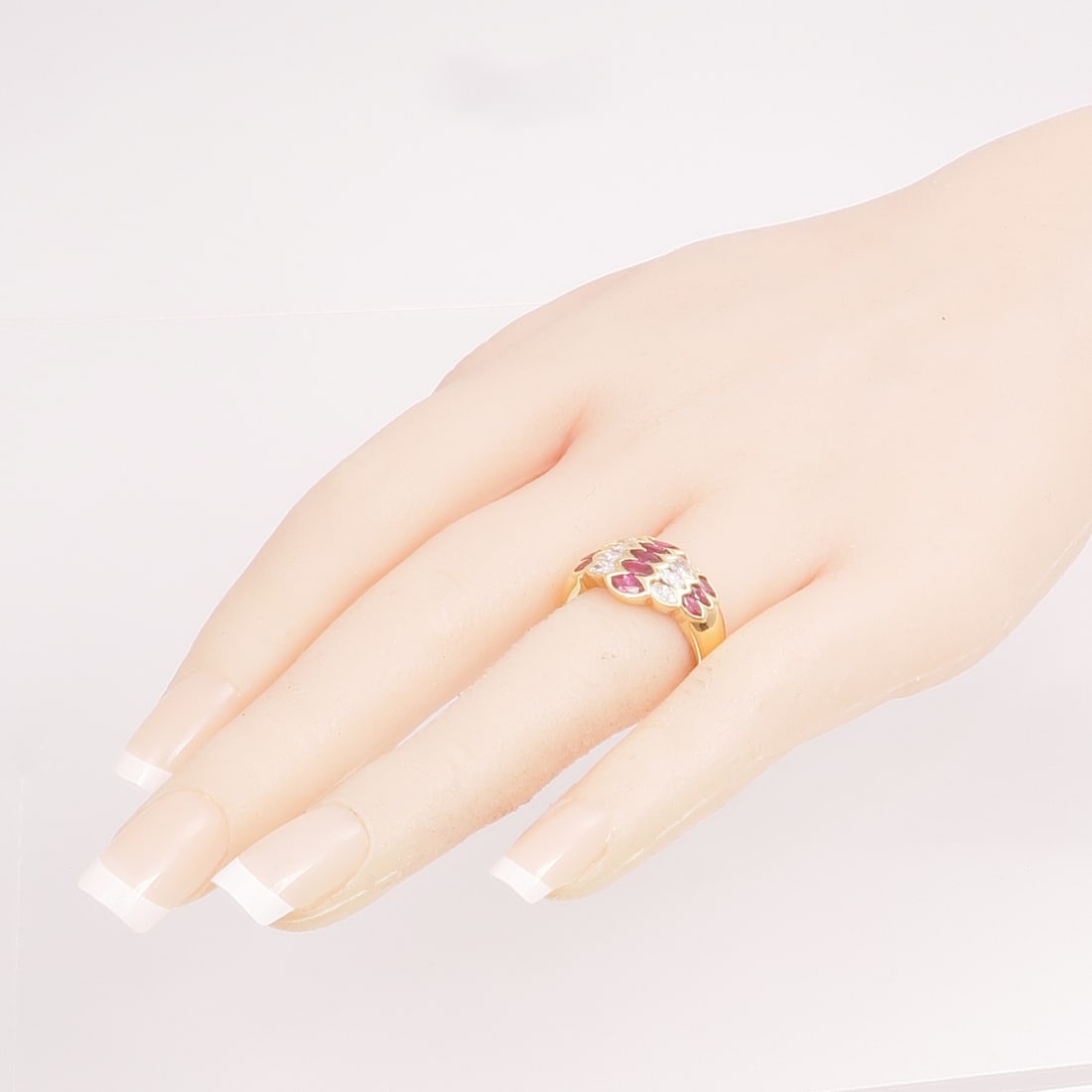18K Yellow Gold Ruby Diamond Ring Size 7.5 - 7
