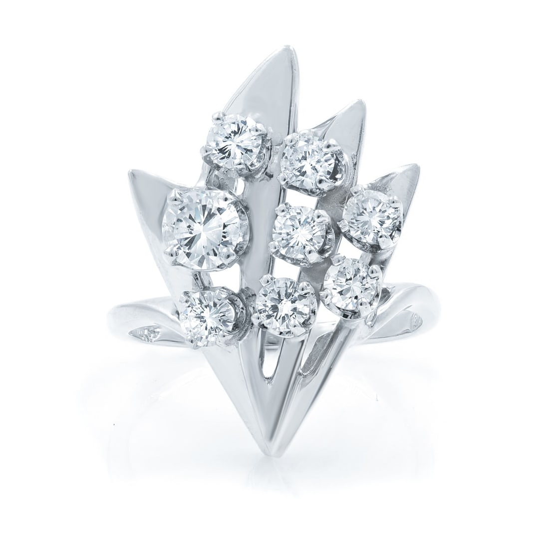 Rachel Koen Retro 14K White Gold 1.50Cttw Eight Diamond Cluster Ring: Rachel Koen Retro 14K White Gold 1.50Cttw Eight Diamond Cluster Ring This stunning Retro Eight Diamond Cluster Ring by Rachel Koen is crafted from 14K white gold, making it a perfect addition to any j