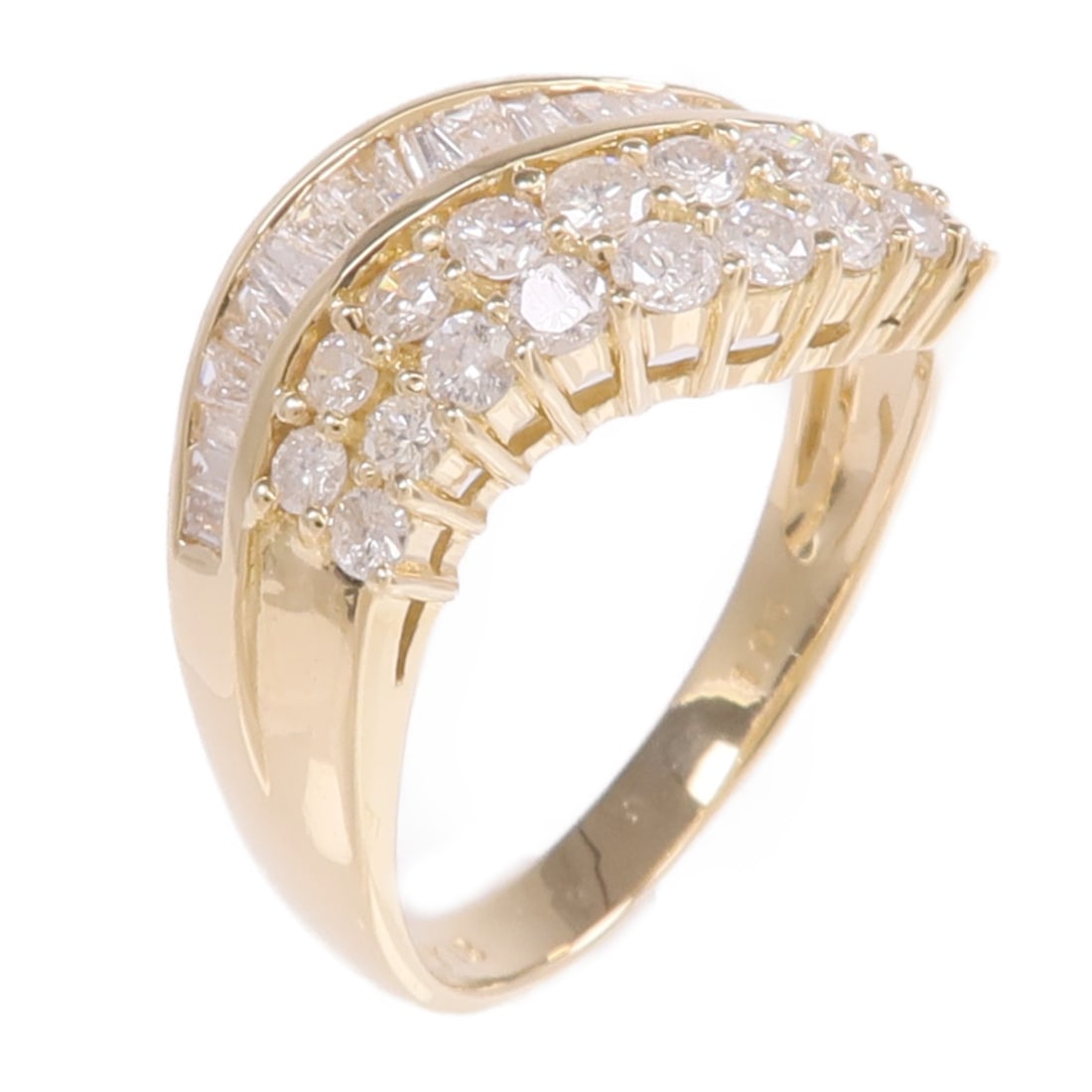 18K Yellow Gold Diamond Ring Size 5.25 for Women: 18K Yellow Gold Diamond Ring Size 5.25 for Women Diamond ring in 18K yellow gold with a clear diamond main stone. It is a women's ring in regular size 5.25, with a very good AB condition rating. Acces