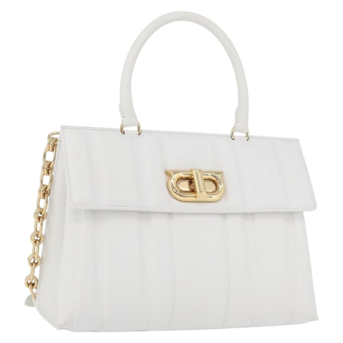 Salvatore Ferragamo Gancini 2way Shoulder Bag White Leather Gold: Salvatore Ferragamo Gancini 2way Shoulder Bag White Leather Gold Salvatore Ferragamo Gancini chain bag in white and gold leather with a 2-way design. This women's shoulder bag includes a dust bag and 