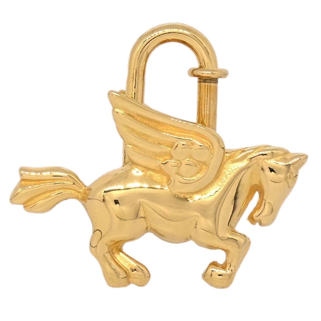 Hermes Le Cheval Pegasus Cadena Small Gold Plated Charm 1993: Hermes Le Cheval Pegasus Cadena Small Gold Plated Charm 1993 Vintage Hermes Le Cheval Pegasus Cadena charm from 1993 in gold plated finish. This small unisex charm is made in France and is presented i