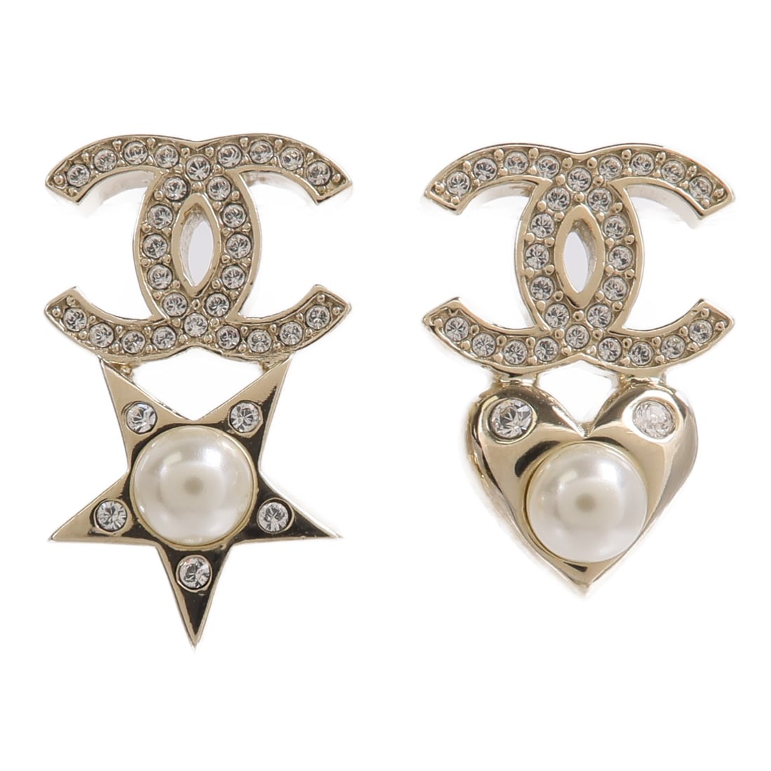 CHANEL CC Pierced Earrings Gold Tone Metal Rhinestone: CHANEL CC Pierced Earrings Gold Tone Metal Rhinestone CHANEL CC pierced earrings featuring a clear and gold-tone design with rhinestone accents. Made in metal with a classic logo motif. Condition is v