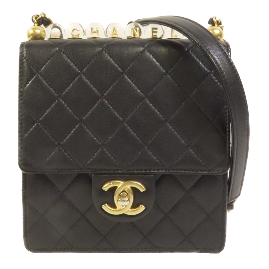 Chanel AS0584 CC Pearl Chain Shoulder Bag Black Lambskin GHW: Chanel AS0584 CC Pearl Chain Shoulder Bag Black Lambskin GHW A CHANEL shoulder bag in black lambskin (sheep leather) with a matelasse pearl chain design and CC GHW details. The bag is model AS0584 and