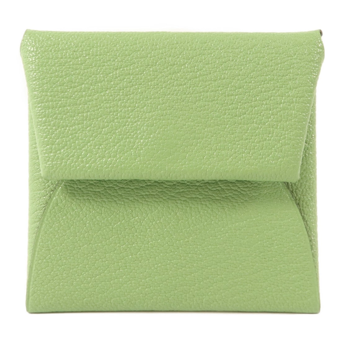 Hermes Bastia coin purse in Chevre goatskin Vert Criquet Sesame: Hermes Bastia coin purse in Chevre goatskin Vert Criquet Sesame Hermes Bastia change purse in Chevre goatskin leather with palladium-tone hardware. Finished in Vert Criquet and Sesame, this women's co