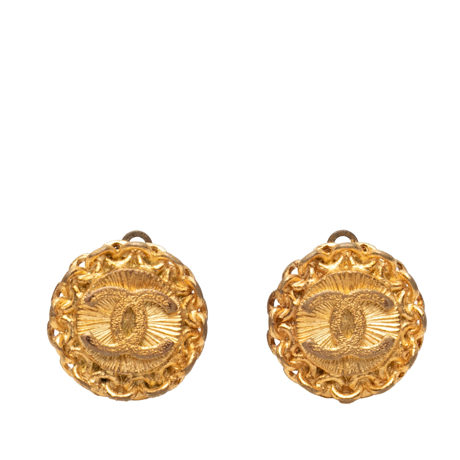 Chanel CC Round Clip On Earrings Gold Plated Metal: Chanel CC Round Clip On Earrings Gold Plated Metal Round clip-on earrings with a gold plated finish and CC motif. This costume jewelry pair is made in France and features clip-on back closures. Condit