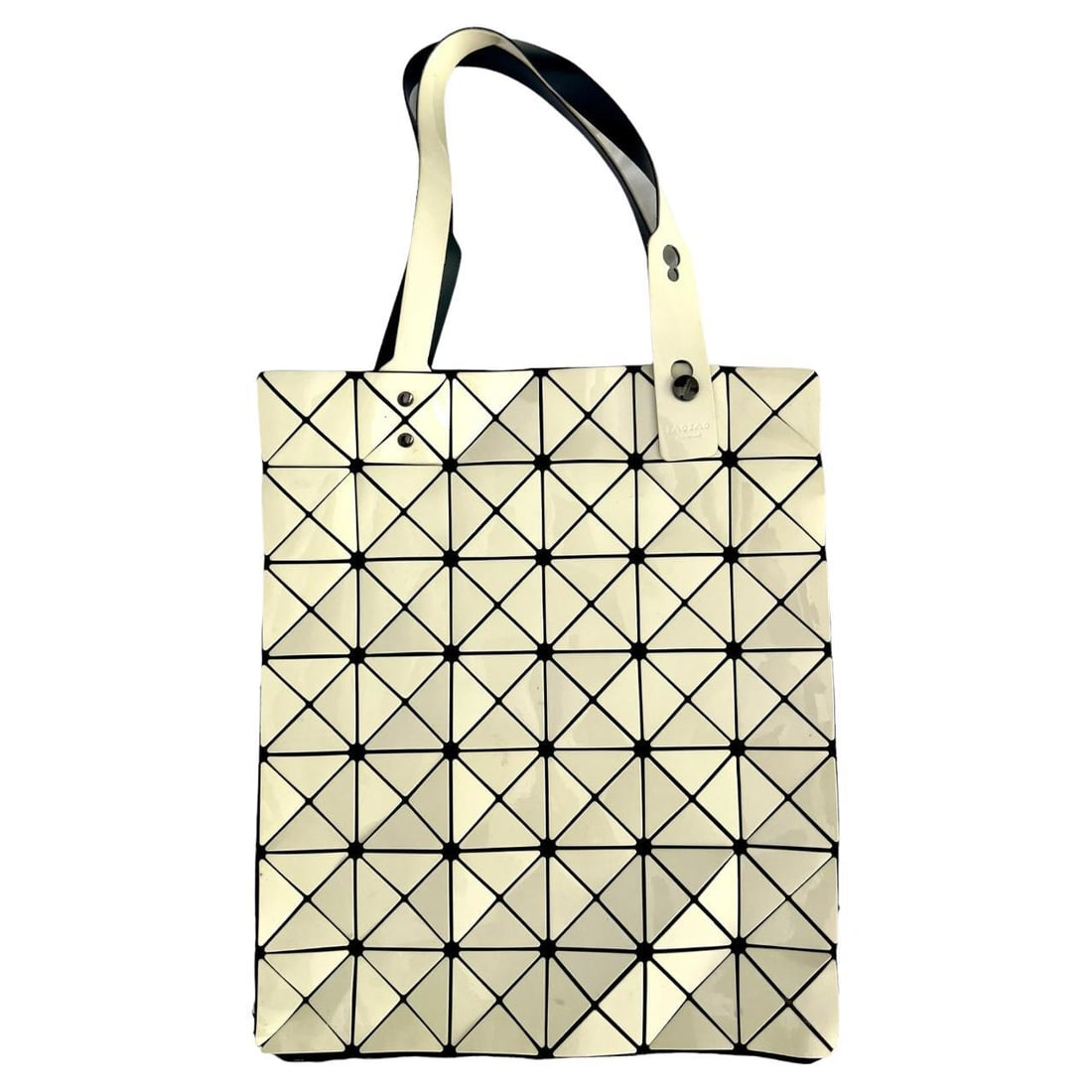 Issey Miyake Bao Bao geometric matte tote bag: Issey Miyake Bao Bao geometric matte tote bag Bao Bao Issey Miyake matte tote shoulder bag with a flexible geometric pattern, adjustable double straps, and an open top. It features a nylon lining and 