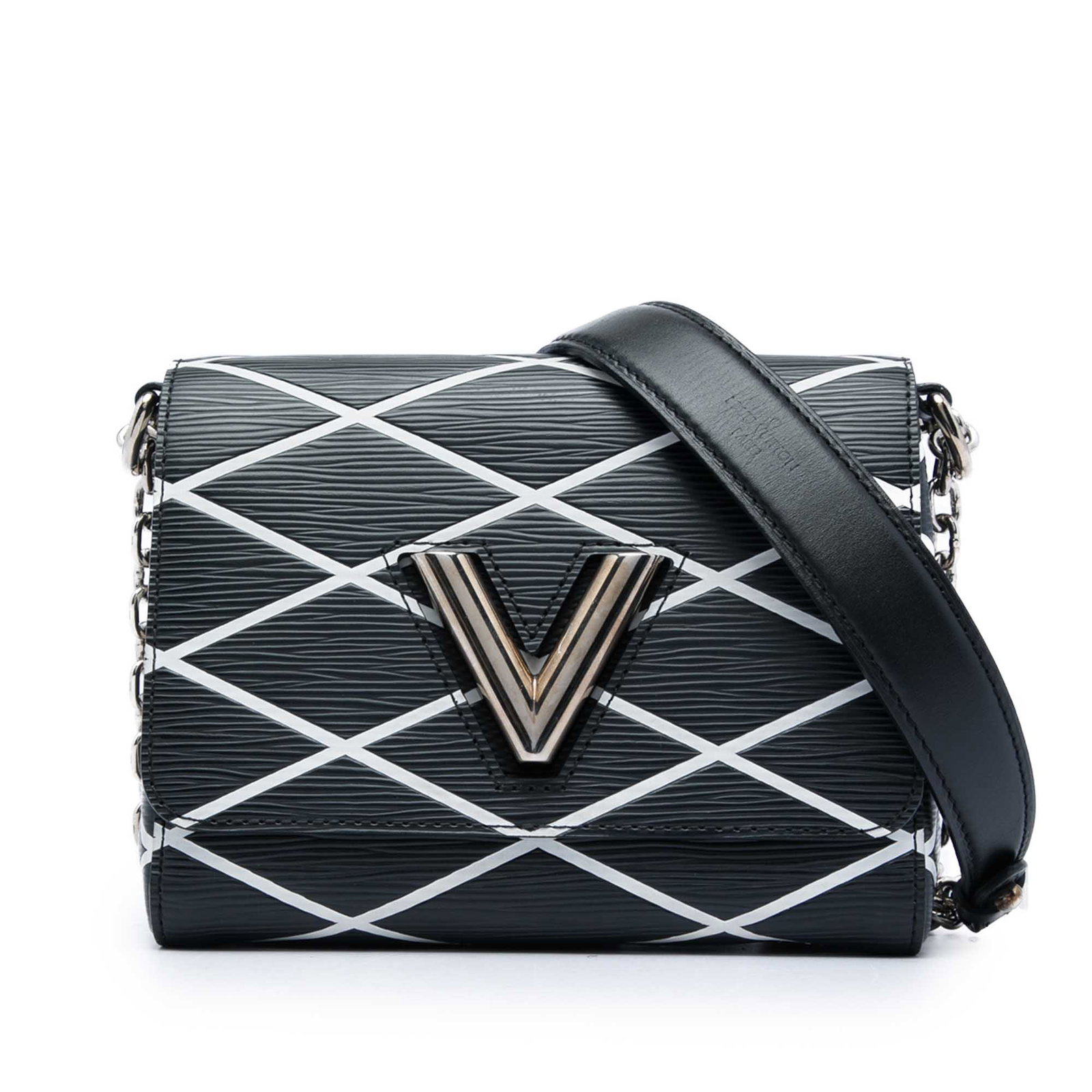 Louis Vuitton Epi Malletage Twist PM Black Leather Shoulder Bag: Louis Vuitton Epi Malletage Twist PM Black Leather Shoulder Bag Louis Vuitton Epi Malletage Twist PM shoulder bag crafted in black epi leather with a chain link strap and leather guard. The design fea
