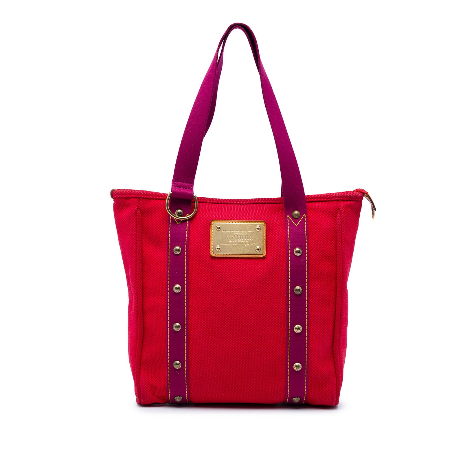 Louis Vuitton Antigua Cabas MM Canvas Zip Tote Bag Red: Louis Vuitton Antigua Cabas MM Canvas Zip Tote Bag Red Louis Vuitton Antigua Cabas MM Tote in red fabric with a canvas body, flat canvas straps, a top zip closure, and an interior slip pocket. Made in