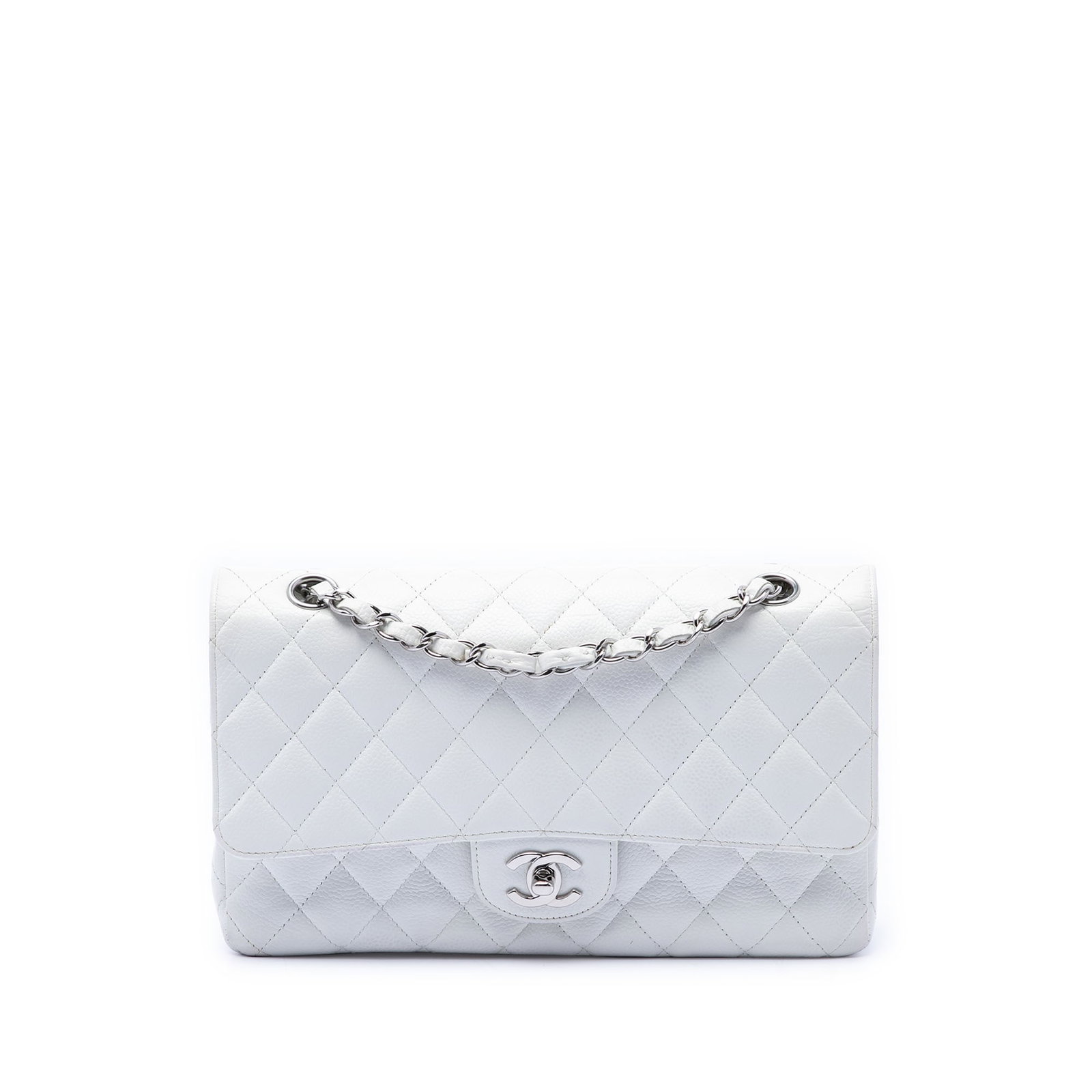 Chanel Medium Classic Double Flap Shoulder Bag White Caviar Leather: Chanel Medium Classic Double Flap Shoulder Bag White Caviar Leather Chanel Medium Classic Caviar Double Flap shoulder bag in white leather with a quilted caviar body and leather-woven chain straps. Th