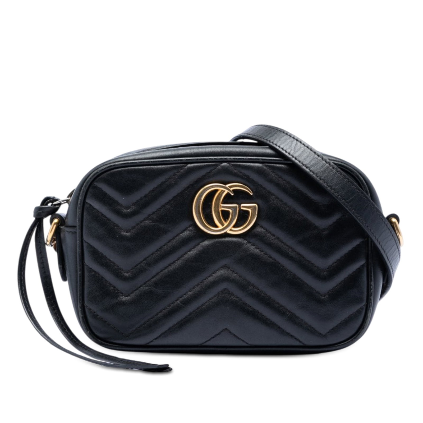 Gucci Mini GG Marmont Black Leather Crossbody Bag: Gucci Mini GG Marmont Black Leather Crossbody Bag This Gucci Mini GG Marmont Matelasse Leather Crossbody bag features a quilted leather exterior in black, complemented by a flat leather and chain link