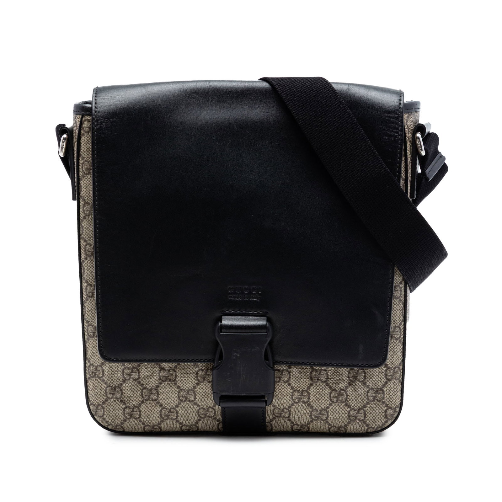 Gucci GG Supreme coated canvas messenger bag with flap: Gucci GG Supreme coated canvas messenger bag with flap Gucci GG Supreme Flap Messenger Bag in beige with a coated canvas body and an adjustable flat strap. The bag features a front leather flap with b