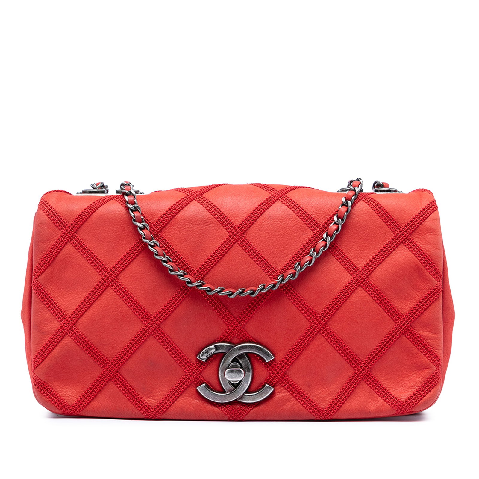 Chanel Small Diamond Stitch Nubuck Flap Bag Red: Chanel Small Diamond Stitch Nubuck Flap Bag Red A Chanel Small Nubuck Diamond Stitch Chain Flap bag in red, crafted in nubuck leather with leather-woven chain link straps. It features a front flap wit