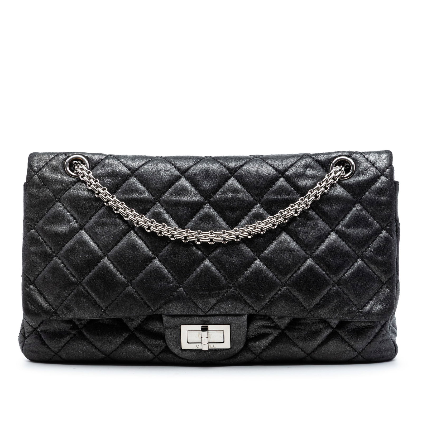 Chanel Reissue 2.55 227 shoulder bag in black aged calfskin: Chanel Reissue 2.55 227 shoulder bag in black aged calfskin Chanel Reissue 2.55 Double Flap 227 shoulder bag in black quilted aged calfskin leather. It features silver-tone chain shoulder straps, doub