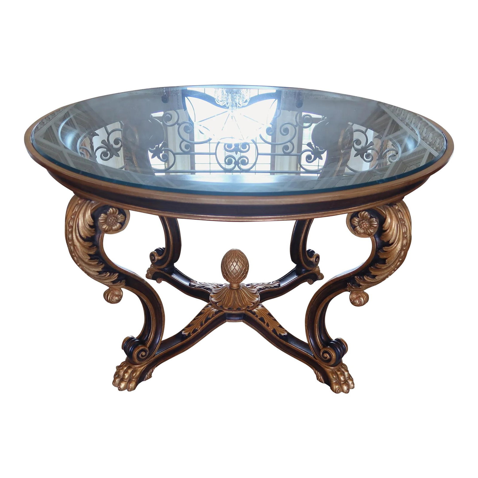 Italian Gold Gilt Center Table with Beveled Glass Top: Italian Gold Gilt Center Table with Beveled Glass Top This elegant Italian Center Table features a stunning beveled glass top and exquisite carved details, showcasing quality craftsmanship. The impres