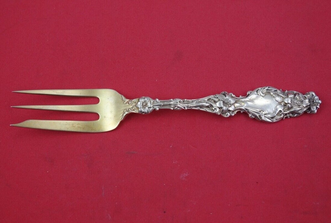 Whiting Lily Sterling Silver Gold Washed Pie Fork 3-Tine 7.25 Inch: Whiting Lily Sterling Silver Gold Washed Pie Fork 3-Tine 7.25 Inch This exquisite pie fork from the acclaimed Lily pattern by Whiting is crafted from sterling silver and features a luxurious gold wash