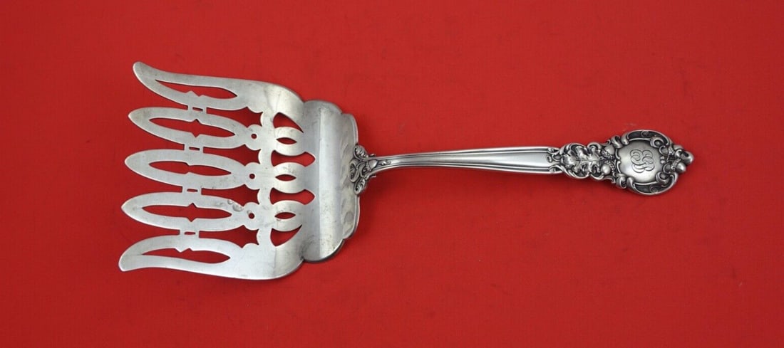 Gorham Royal Oak Sterling Silver 9 Inch Asparagus Fork Monogrammed: Gorham Royal Oak Sterling Silver 9 Inch Asparagus Fork Monogrammed Serve your meals in style with this exquisite Royal Oak Asparagus Fork by Gorham. Crafted from high-quality sterling silver, this 9" 