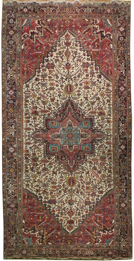 Handcrafted 9'5" x 18' Ivory Persian Heriz Rug 100% Wool: Handcrafted 9'5" x 18' Ivory Persian Heriz Rug 100% Wool Free continental US Shipping Elevate your interior decor with this stunning 9' 5" x 18' Ivory Persian Heriz Rug, meticulously handcrafted by sk