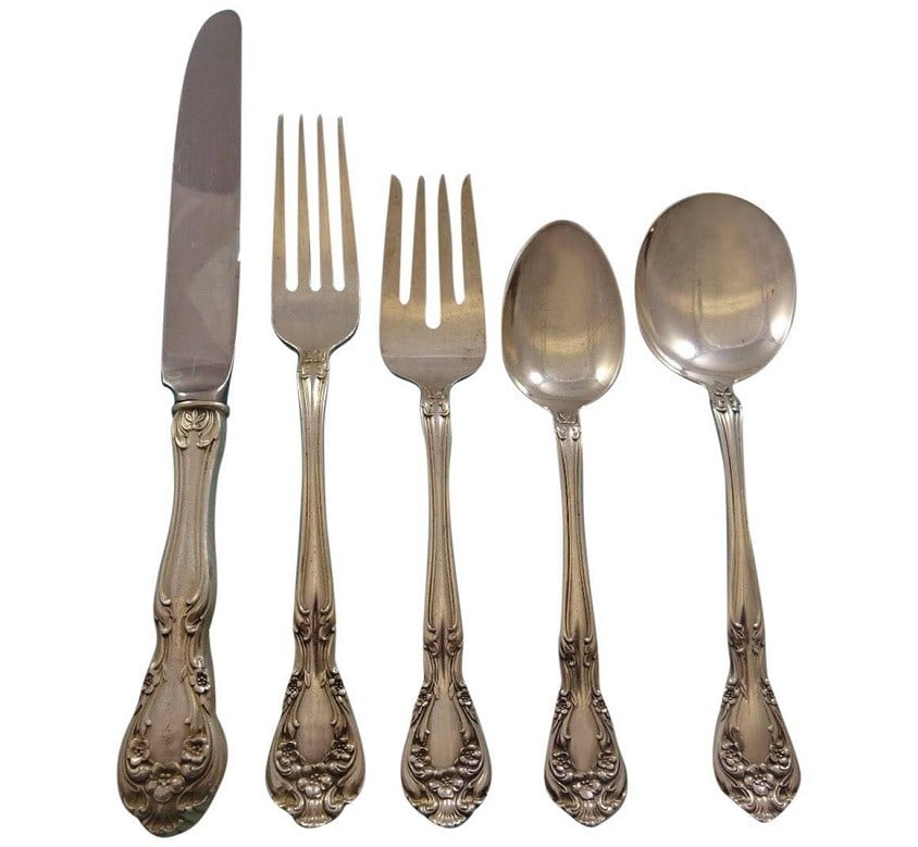 Alvin Chateau Rose Sterling Silver Flatware Set for 12 60 Pieces: Alvin Chateau Rose Sterling Silver Flatware Set for 12 60 Pieces Enhance your dining experience with the Chateau Rose Sterling Silver Flatware Set, expertly crafted by Alvin. This elegant set is desig
