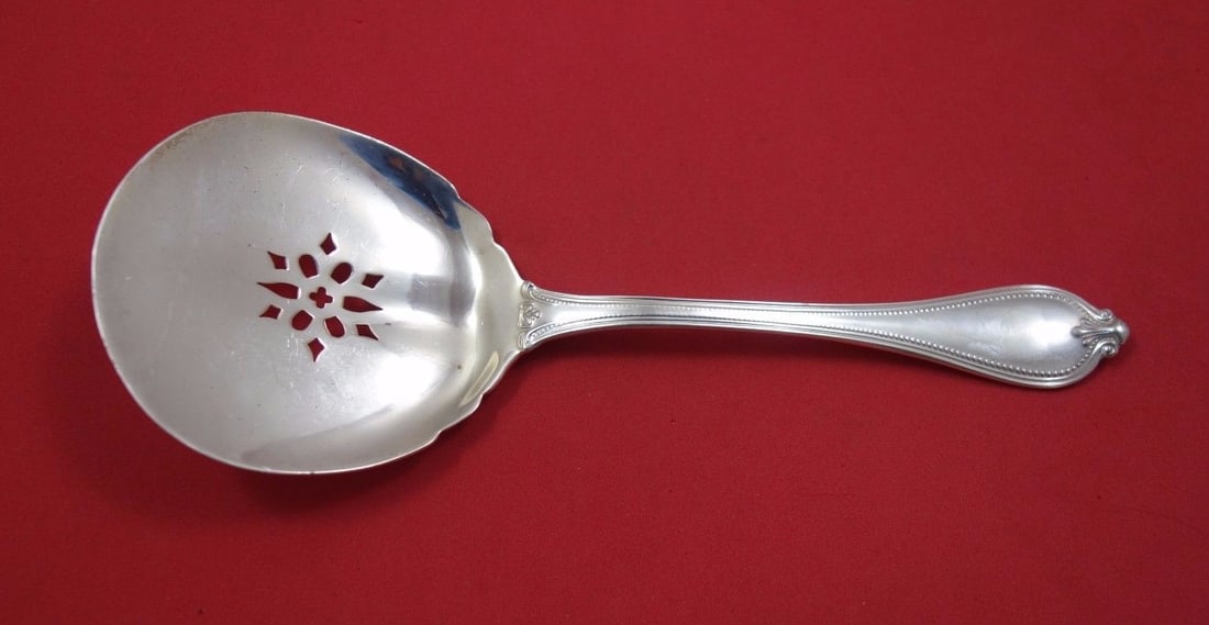 Towle Old Newbury Sterling Silver Pierced Tomato Server 7 1/2: Towle Old Newbury Sterling Silver Pierced Tomato Server 7 1/2 Sterling silver tomato server in the Old Newbury pattern by Towle, featuring an original pierced design. It is not monogrammed and is in e
