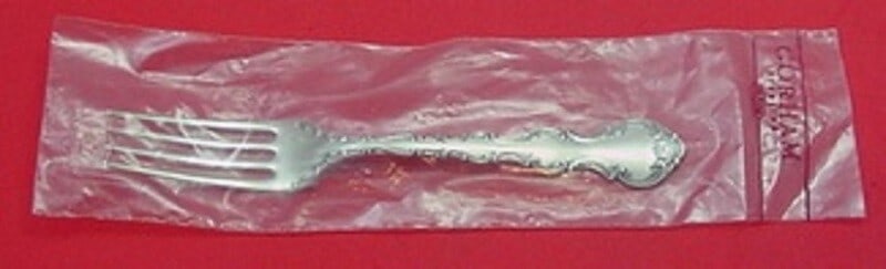 Gorham Strasbourg Sterling Silver 7 Inch Regular Fork: Gorham Strasbourg Sterling Silver 7 Inch Regular Fork A regular fork in the Strasbourg pattern by Gorham, made of sterling silver and measuring 7 inches. It is new in a factory sleeve, not monogrammed