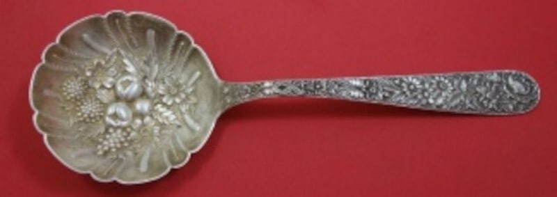 Kirk Repousse Sterling Silver Berry Spoon Hand Chased Fruit Design 9 1/4": Kirk Repousse Sterling Silver Berry Spoon Hand Chased Fruit Design 9 1/4" This exquisite serving spoon, crafted by Kirk, features the elegant Repousse pattern, renowned for its intricate hand-chased f