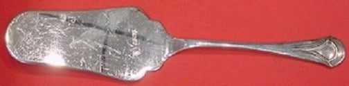 Bellotto Lui Sterling Silver Pie Server 10 1/2 Inch Elegant Design: Bellotto Lui Sterling Silver Pie Server 10 1/2 Inch Elegant Design Introducing the Lui by Bellotto Italian Sterling Silver Pie Server, a perfect blend of elegance and functionality. Crafted from high-
