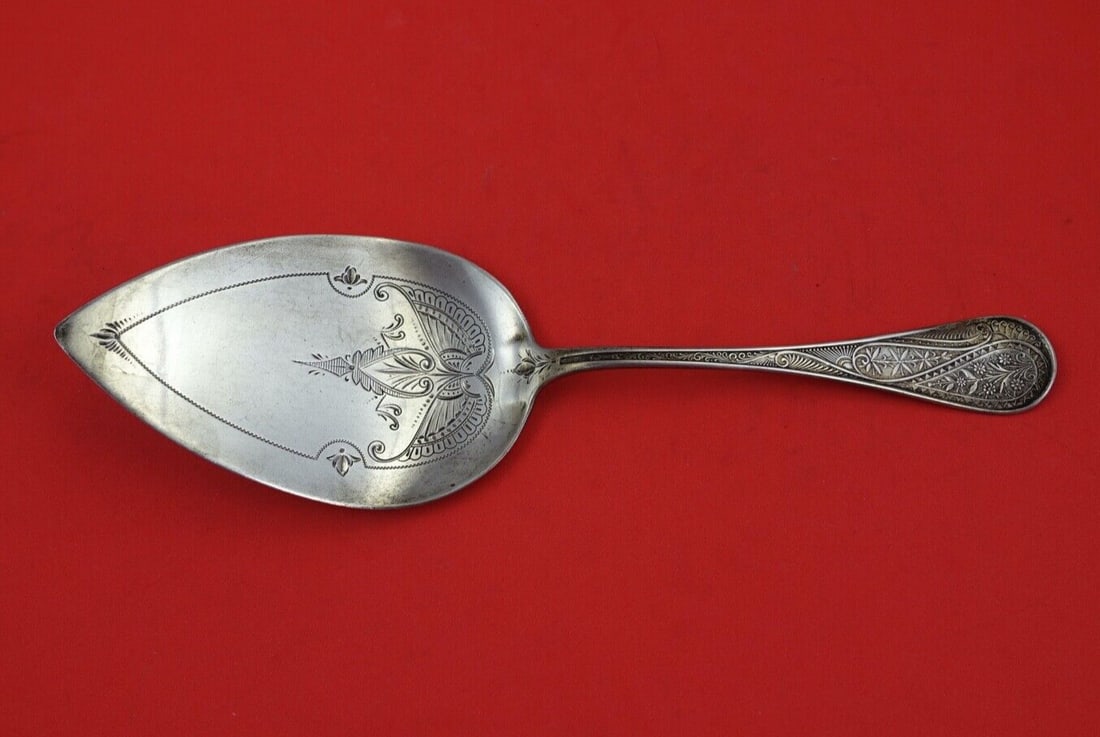 Wood & Hughes Cashmere Sterling Silver 8" Pastry Server Bright-Cut Monogrammed: Wood & Hughes Cashmere Sterling Silver 8" Pastry Server Bright-Cut Monogrammed This exquisite pastry pie server is crafted from sterling silver and features the elegant Cashmere pattern by Wood & Hugh