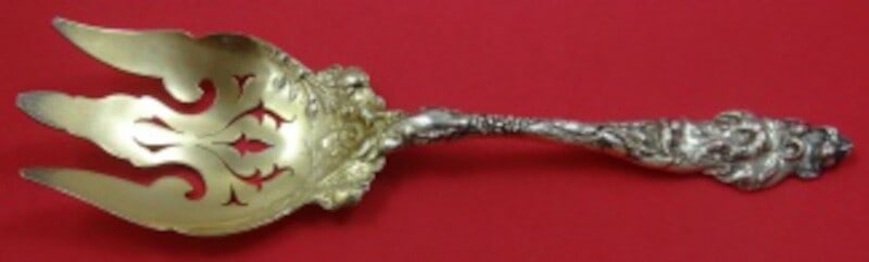 Reed & Barton Les Six Fleurs Sterling Silver Serving Fork 10 1/2 Inch: Reed & Barton Les Six Fleurs Sterling Silver Serving Fork 10 1/2 Inch This exquisite salad serving fork from the Les Six Fleurs pattern by Reed and Barton showcases fine craftsmanship in sterling silv