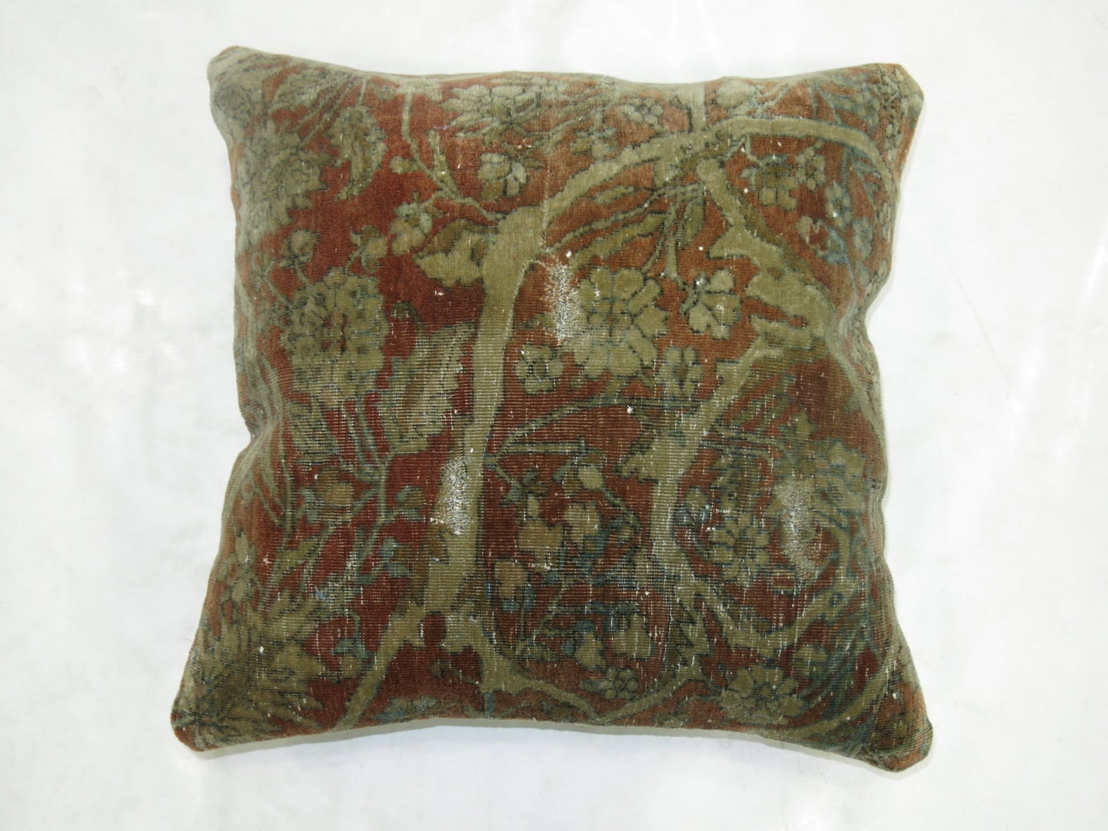 1' 6" x 1' 6" Mohtasham Kashan Persian Pillow: 1' 6" x 1' 6" Mohtasham Kashan Persian Pillow Decorative pillow made from a 19th century Mohtasham Kashan rug, featuring a floral pattern. Pre-owned. Specifications Type: Mohtasham Kashan pillow Categ