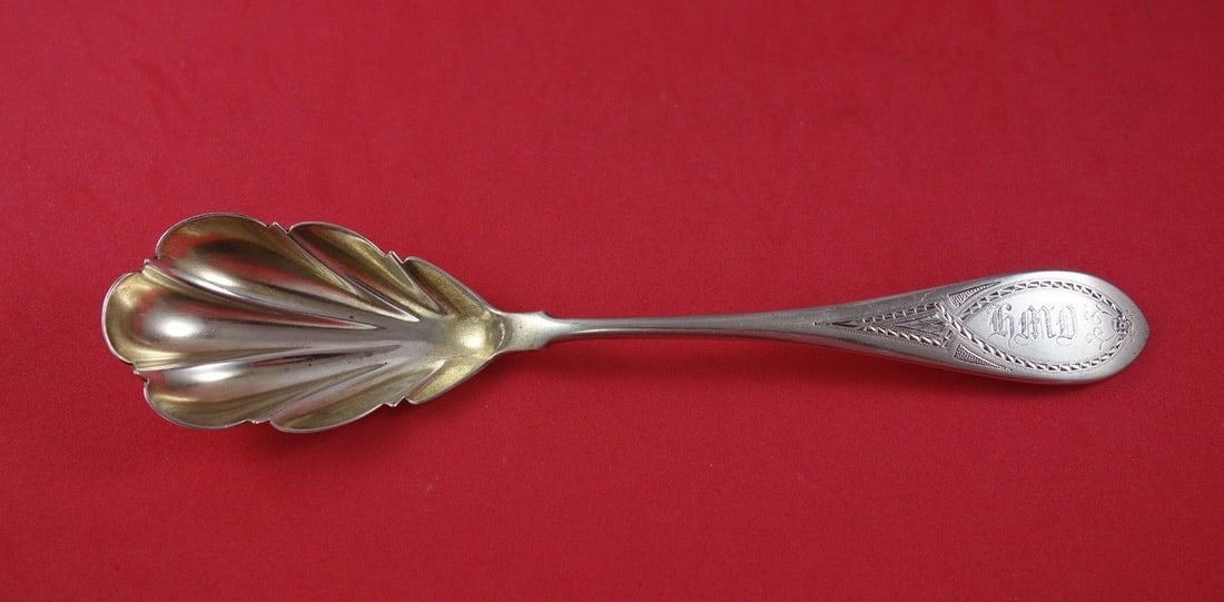 Gorham Sterling Silver Monogrammed Berry Spoon 8 3/4 Bright-Cut Fluted: Gorham Sterling Silver Monogrammed Berry Spoon 8 3/4 Bright-Cut Fluted Elevate your table setting with this exquisite Gorham Sterling Silver Berry Spoon. Featuring a bright-cut design and fluted detai