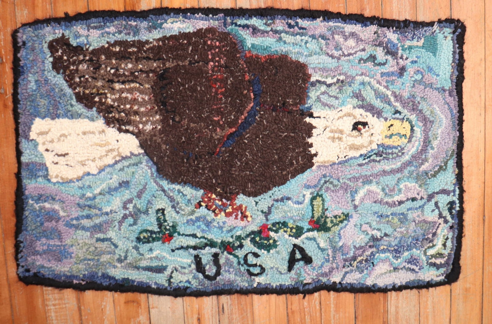 Pictorial American Hooked Rug with Eagle 1' 5" x 2' 5" (1 of 5)