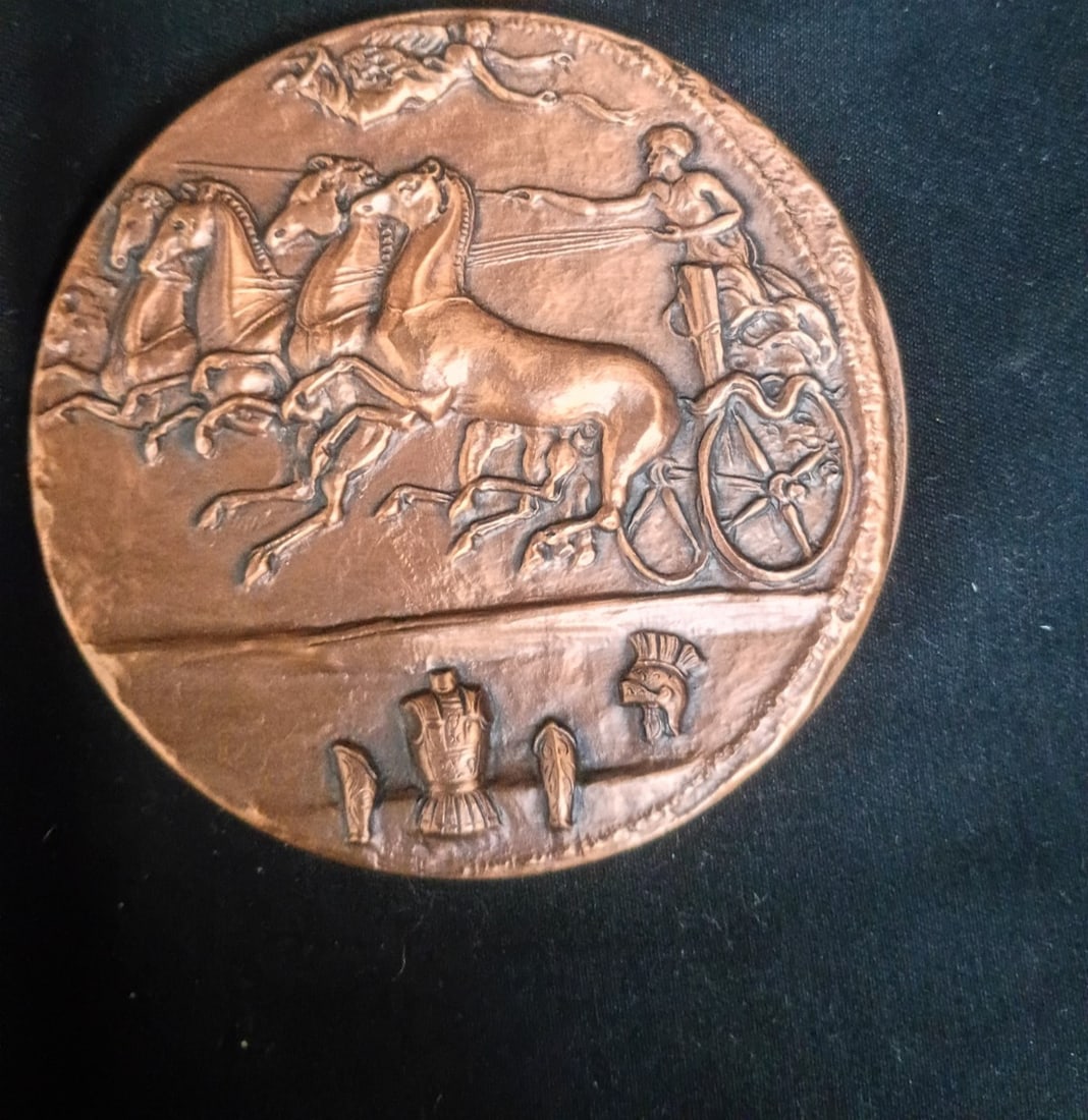 Set of 3 Bronze Medallions Metal Art Co Mercury Greek Gaudens Brenner: Set of 3 Bronze Medallions Metal Art Co Mercury Greek Gaudens Brenner Set of 3 bronze medallions by Metal Art Co. These 3-inch medallions feature Mercury, Brenner, Greek Euaenetos, and Gaudens referen