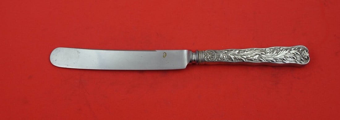 Gorham Saint Cloud Sterling Silver Dinner Knife 9 7/8 Old French Design: Gorham Saint Cloud Sterling Silver Dinner Knife 9 7/8 Old French Design This exquisite dinner knife features the Saint Cloud pattern by Gorham, crafted from high-quality sterling silver. Measuring 9