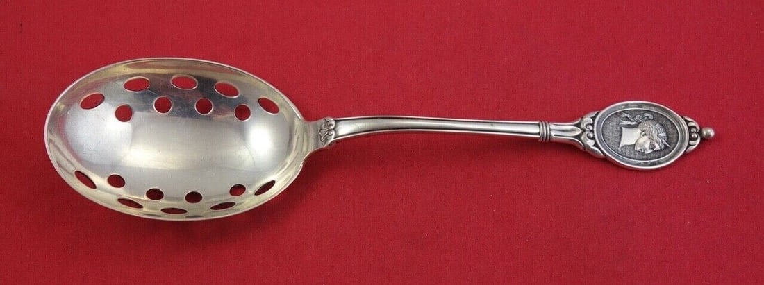 Farrington & Hunnewell Medallion Sterling Silver Ice Spoon 8.5" Monogrammed: Farrington & Hunnewell Medallion Sterling Silver Ice Spoon 8.5" Monogrammed This elegant ice spoon from the renowned pattern Medallion by Farrington & Hunnewell is crafted from high-quality sterling s