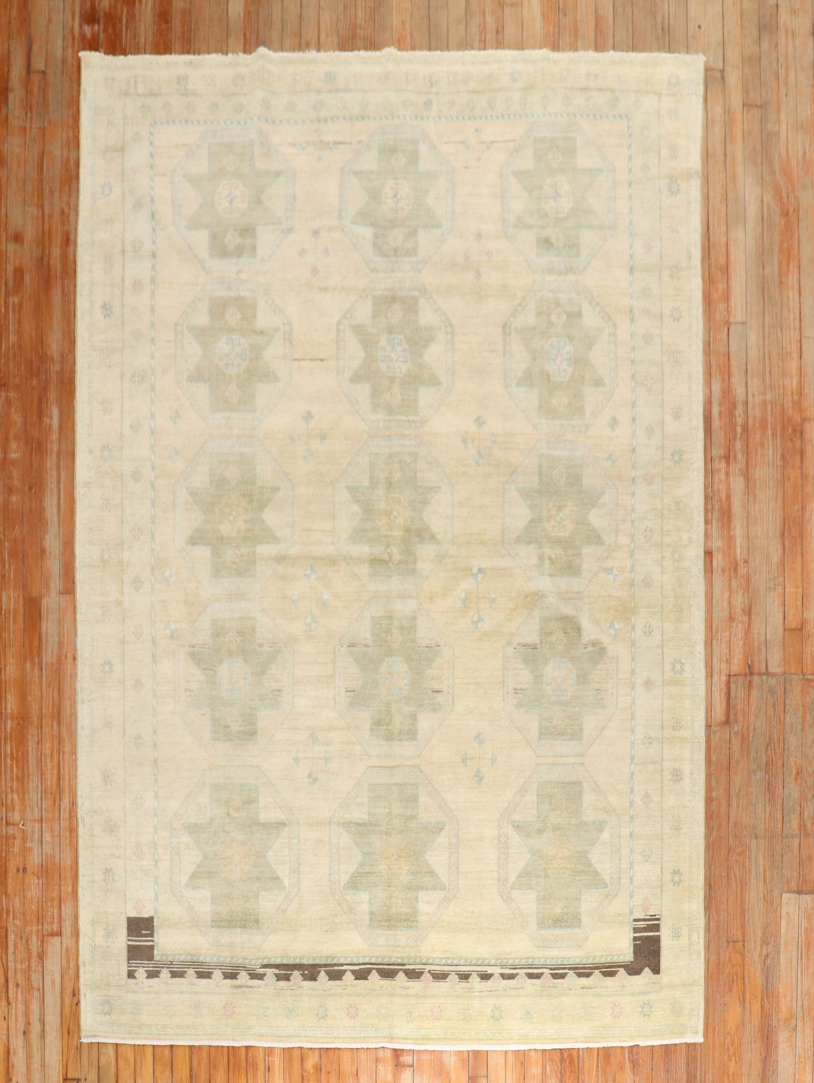 6' 5" x 9' 8" Anatolian Tribal Rug Turkish: 6' 5" x 9' 8" Anatolian Tribal Rug Turkish Pre-owned Turkish Anatolian tribal rug from the 3rd quarter of the 20th century. Specifications Item Type: Rug Style: Tribal Origin: Turkish Type: Anatolian 