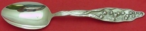 Whiting Sterling Silver Serving Spoon Lily of the Valley 8 1/8 Antique: Whiting Sterling Silver Serving Spoon Lily of the Valley 8 1/8 Antique This exquisite serving spoon, crafted by Whiting, showcases the elegant Lily of the Valley pattern, a classic design from the 19t