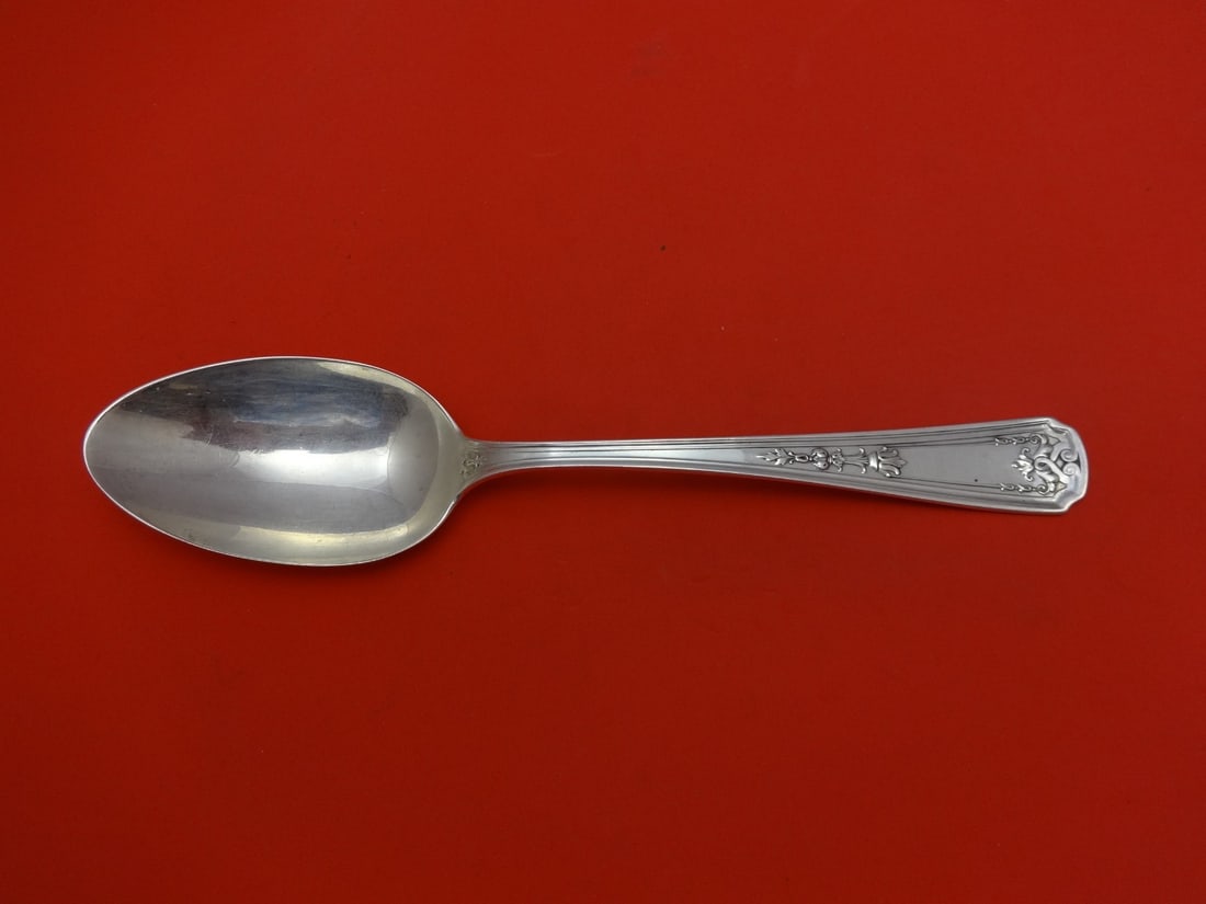 Whiting Oriana Sterling Silver Serving Spoon 8 1/8": Whiting Oriana Sterling Silver Serving Spoon 8 1/8" Enhance your dining experience with this exquisite serving spoon in the Oriana pattern by Whiting. Crafted from high-quality sterling silver, this 8