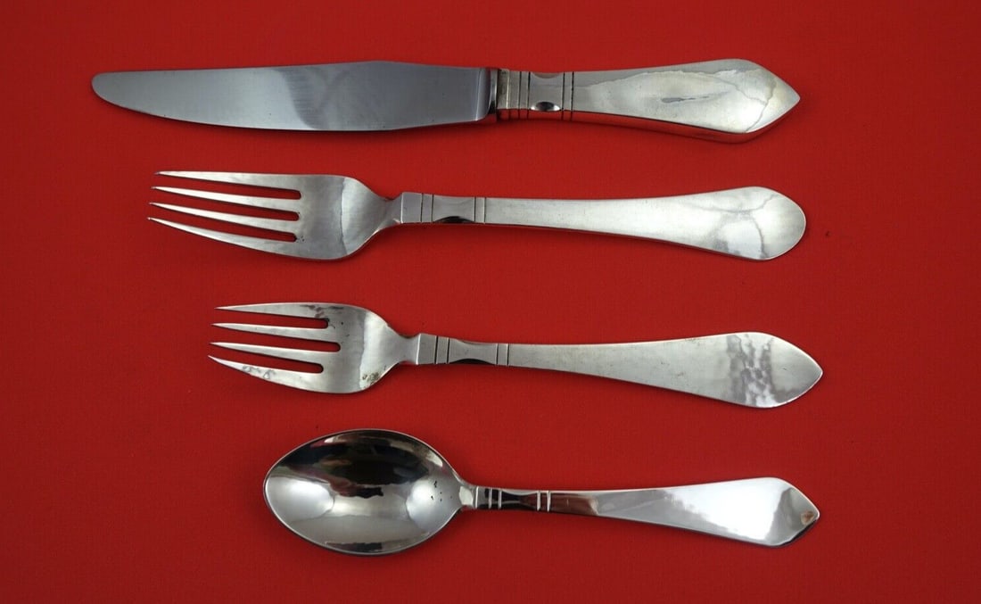 Georg Jensen Continental Sterling Silver 4-Piece Dinner Set: Georg Jensen Continental Sterling Silver 4-Piece Dinner Set Elevate your dining experience with this exquisite 4-piece place setting from the Continental pattern by Georg Jensen. Crafted from high-qua