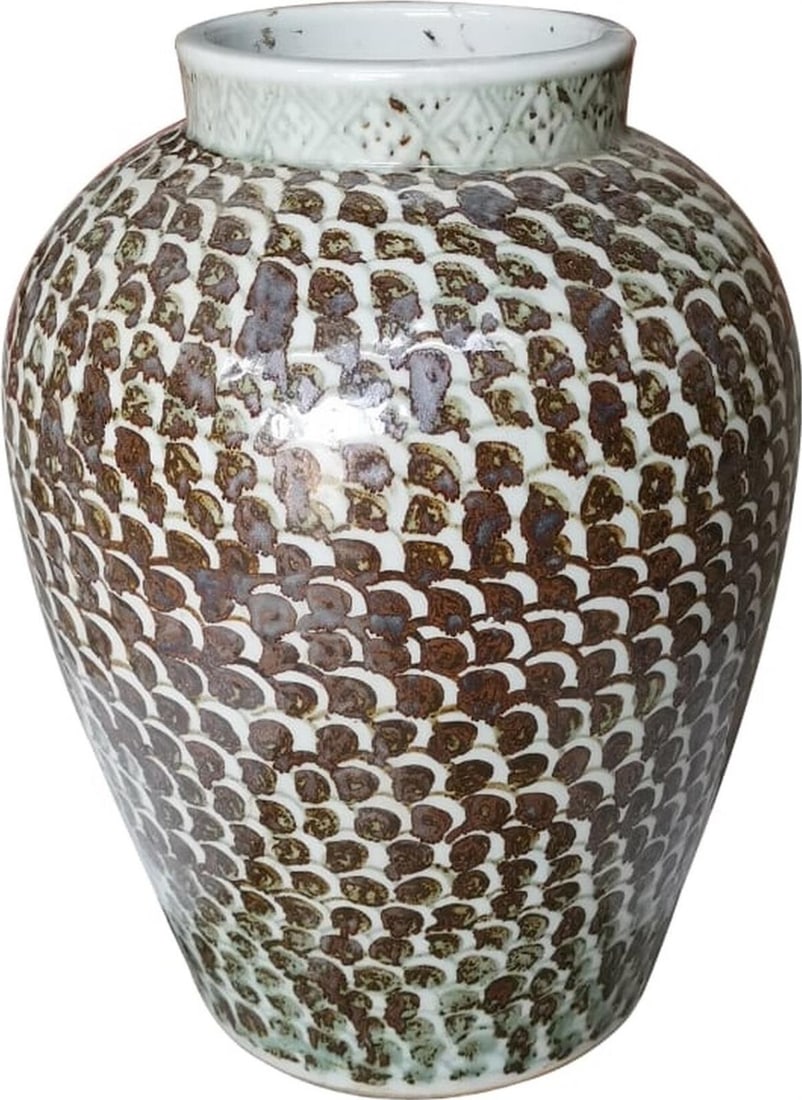 Handmade Chinese Style Rust Brown Ceramic Fish Scale Jar 17.5H (1 of 1)
