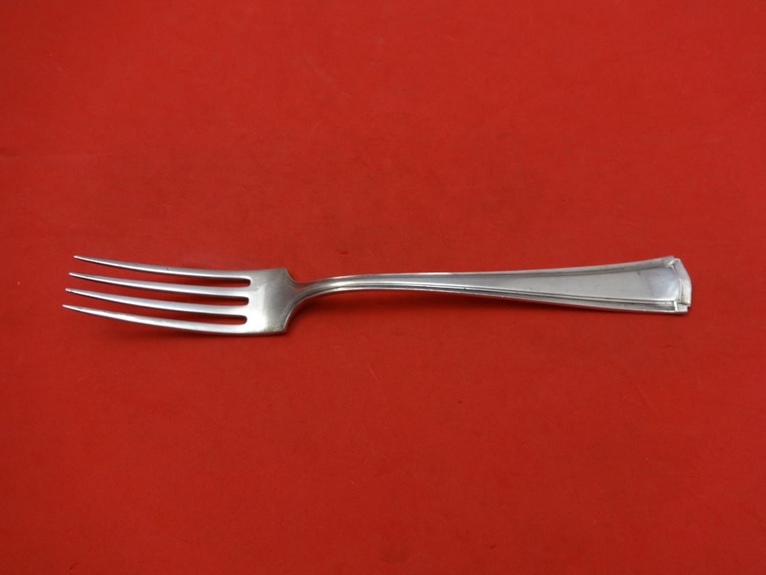 Watson Wentworth Sterling Silver Dinner Fork 7 3/4 inches: Watson Wentworth Sterling Silver Dinner Fork 7 3/4 inches This exquisite dinner fork features the elegant Wentworth pattern by Watson, crafted in high-quality sterling silver. Measuring 7 3/4 inches, 