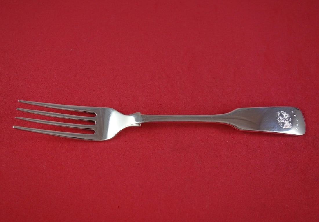 Gorham Colonial Eagle sterling silver place fork 7 1/2": Gorham Colonial Eagle sterling silver place fork 7 1/2" Gorham Colonial Eagle sterling silver place size fork. This pre-owned fork is not monogrammed and is in excellent condition. Specifications Item