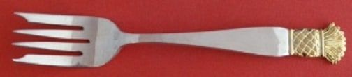 Old Newbury Crafters Grenada Gold Sterling Silver Salad Fork 7 Inch: Old Newbury Crafters Grenada Gold Sterling Silver Salad Fork 7 Inch Introducing the Grenada Gold Salad Fork, a stunning piece crafted from high-quality Sterling Silver. This 4-tine fork, measuring 7 i