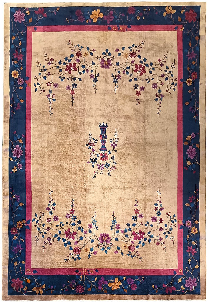 11.3 x 14.2 Art Deco Hand-Knotted Chinese Rug 1930s: 11.3 x 14.2 Art Deco Hand-Knotted Chinese Rug 1930s Free continental US Shipping Hand-knotted Chinese rug from the 1930s featuring an Art Deco pattern. The rug presents a decorative floral design with