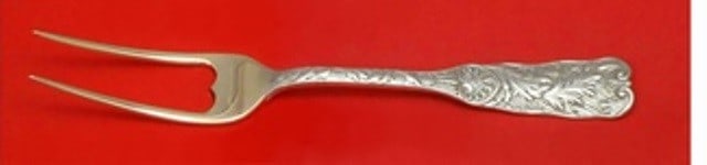 Gorham Saint Cloud Sterling Silver Serving Fork 6 3/4 Custom Made: Gorham Saint Cloud Sterling Silver Serving Fork 6 3/4 Custom Made This exquisite serving fork is crafted in the Saint Cloud pattern by Gorham, showcasing the timeless elegance of sterling silver. Cust