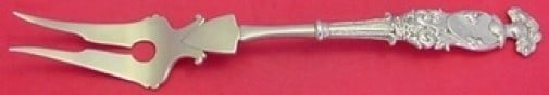 Shiebler Sterling Silver Gold-Washed Buffet Fork 10.5" Knight's Head: Shiebler Sterling Silver Gold-Washed Buffet Fork 10.5" Knight's Head This exquisite Shiebler buffet fork is crafted from sterling silver and features a striking gold-washed knight's head design. Measu