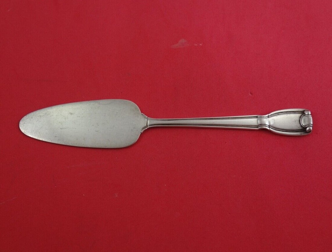 Tiffany Castilian Sterling Silver Cheese Server 7 Inch: Tiffany Castilian Sterling Silver Cheese Server 7 Inch Discover the elegance of the Castilian cheese server by Tiffany & Co., crafted from high-quality sterling silver. This exquisite serving piece fe