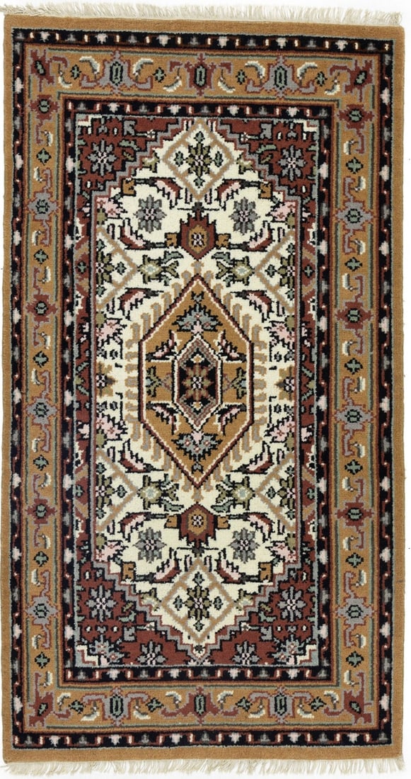 Hand-knotted Wool Indo-Bidjar Rug Floral Tribal Design 3'0 x 5'6: Hand-knotted Wool Indo-Bidjar Rug Floral Tribal Design 3'0 x 5'6 This handmade Indo-Bidjar area rug features a floral tribal pattern in a modern design, crafted from hand-knotted wool. The rug display
