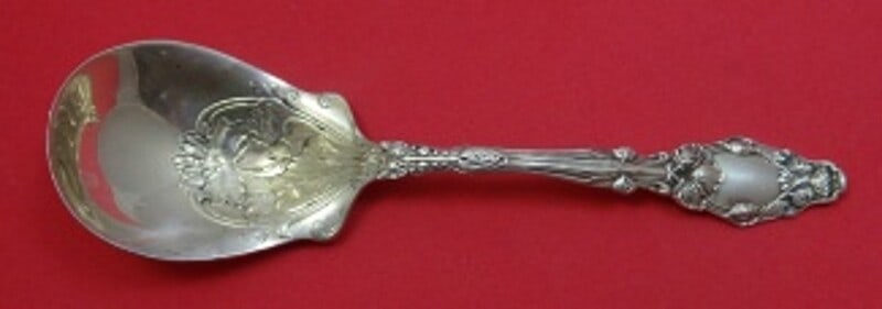 Gorham Virginiana Sterling Silver Preserve Spoon Antique 7 1/4 Inch: Gorham Virginiana Sterling Silver Preserve Spoon Antique 7 1/4 Inch This stunning Virginiana serving spoon by Gorham is crafted from high-quality sterling silver, showcasing the intricate pattern